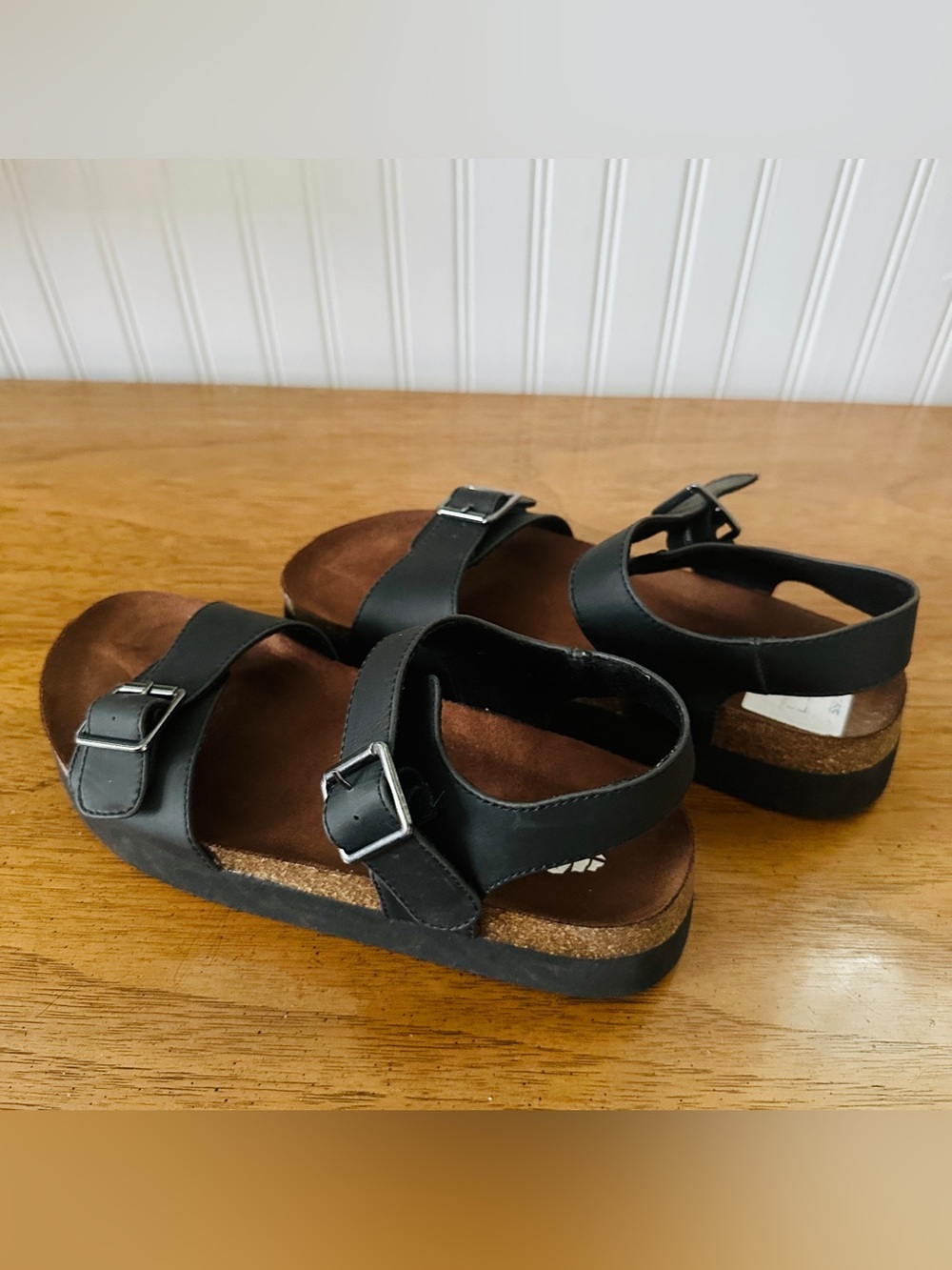 🍁Cliffs by WHITE MOUNTAIN Black and Brown Kids Adjustable Buckle Sandals